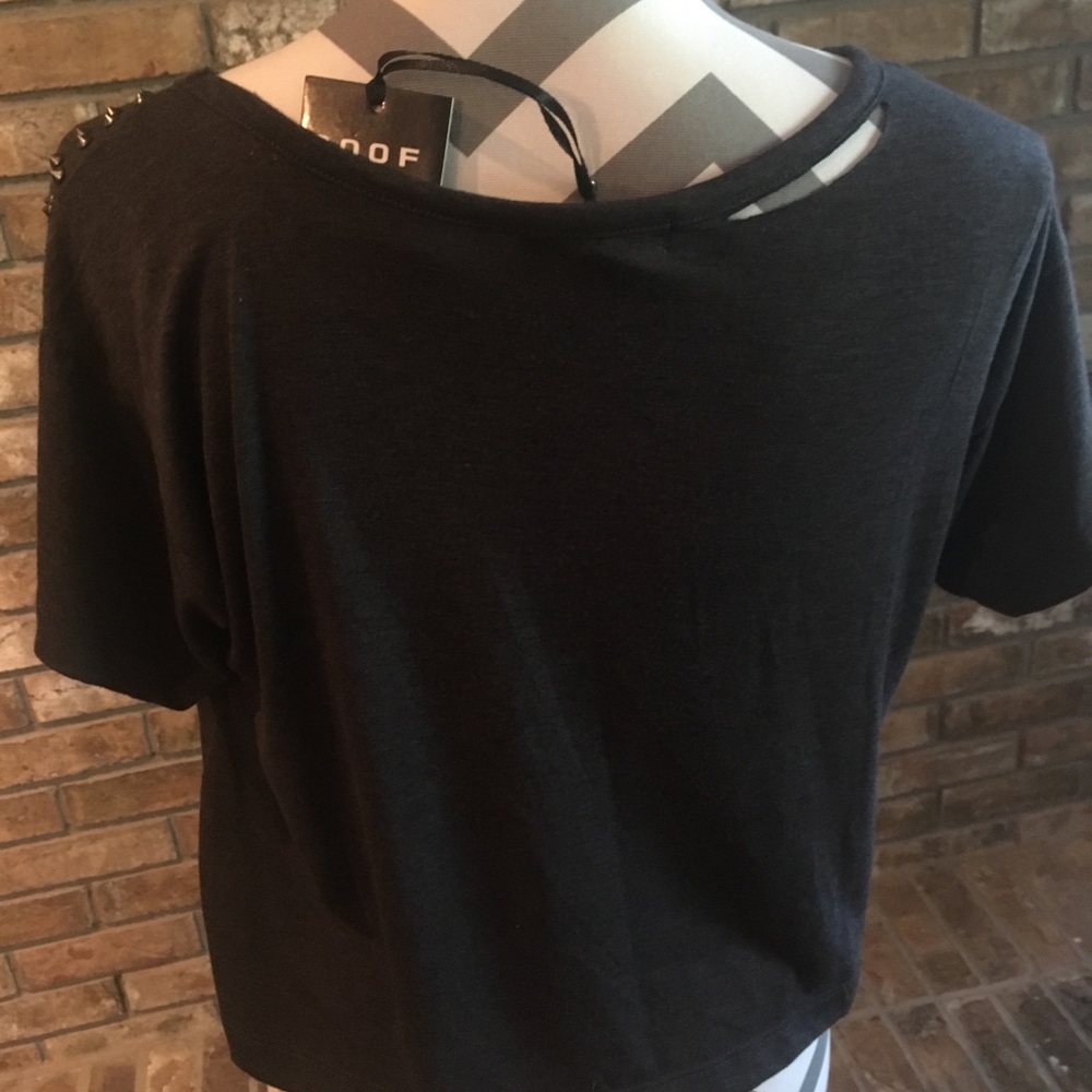 Crop Top - Picture 2 of 4